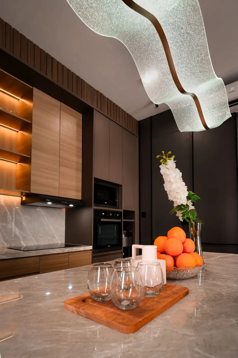 Home & Hotel Interiors